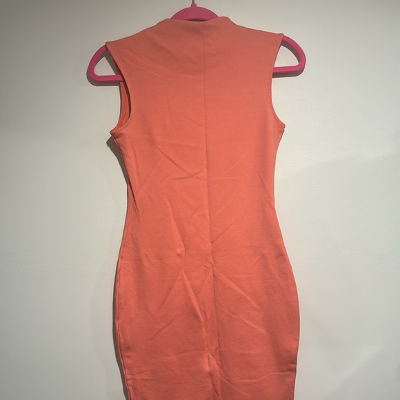 High neck  Bodycon Dress - Picture 6 of 6